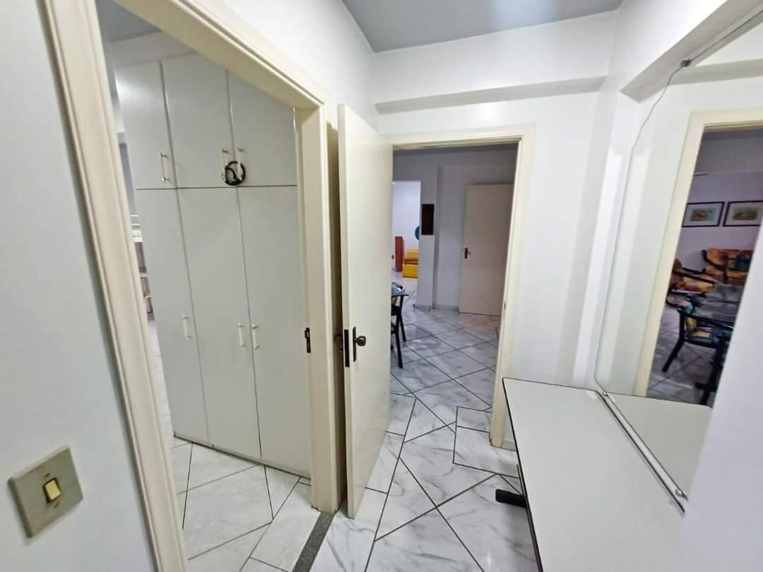 Proximo A Apartamento *